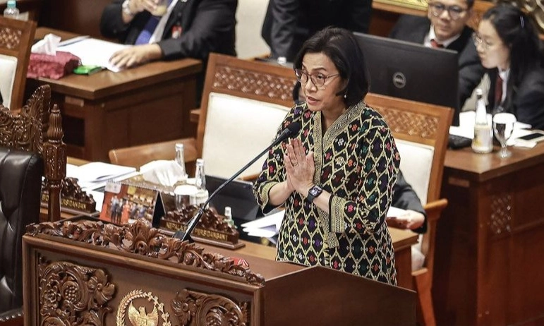 <p>Menkeu Beberkan Asumsi Makro Semester II/2025, Ini Target PDB-Rupiah</p>