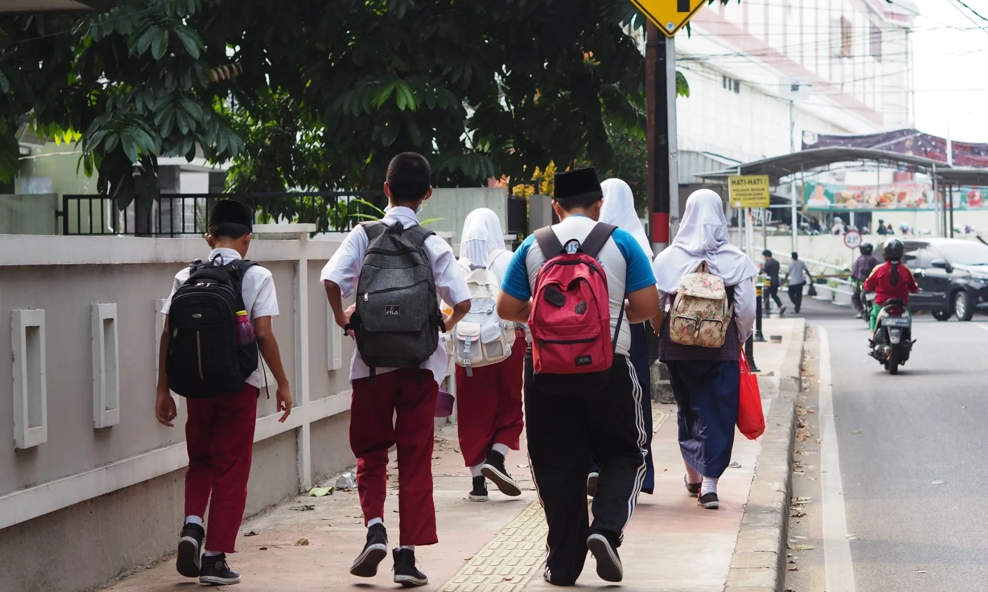 <p>135 Sekolah Swasta Di Kota Tangerang Gratiskan Uang Sekolah</p>