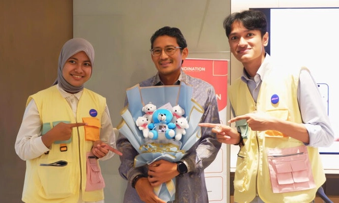 <p>Dollipop, Buket Boneka Terintegrasi AR Buatan Mahasiswa IPB</p>