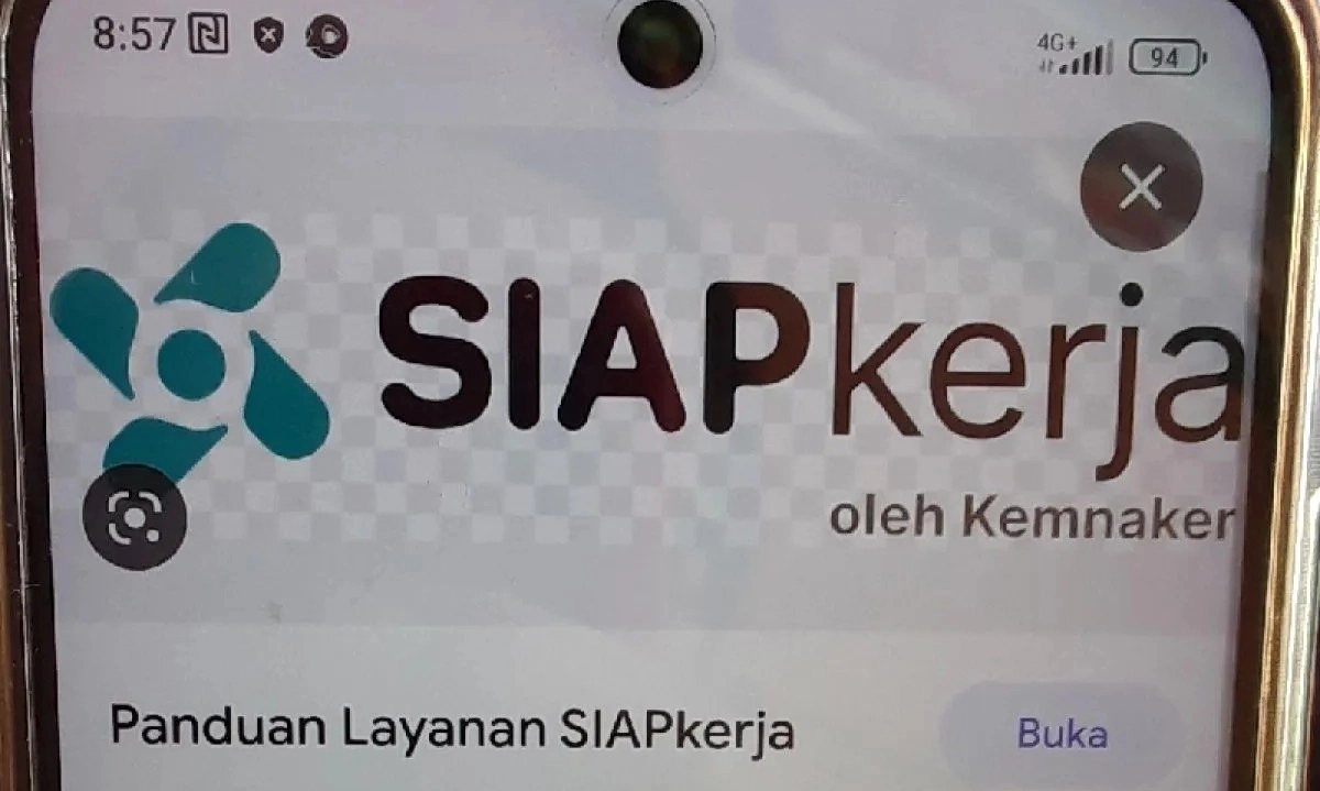 <p id="isPasted">Pamer Platform SIAPkerja, Menaker: Tidak Perlu Ada <em>Job Fair</em></p>