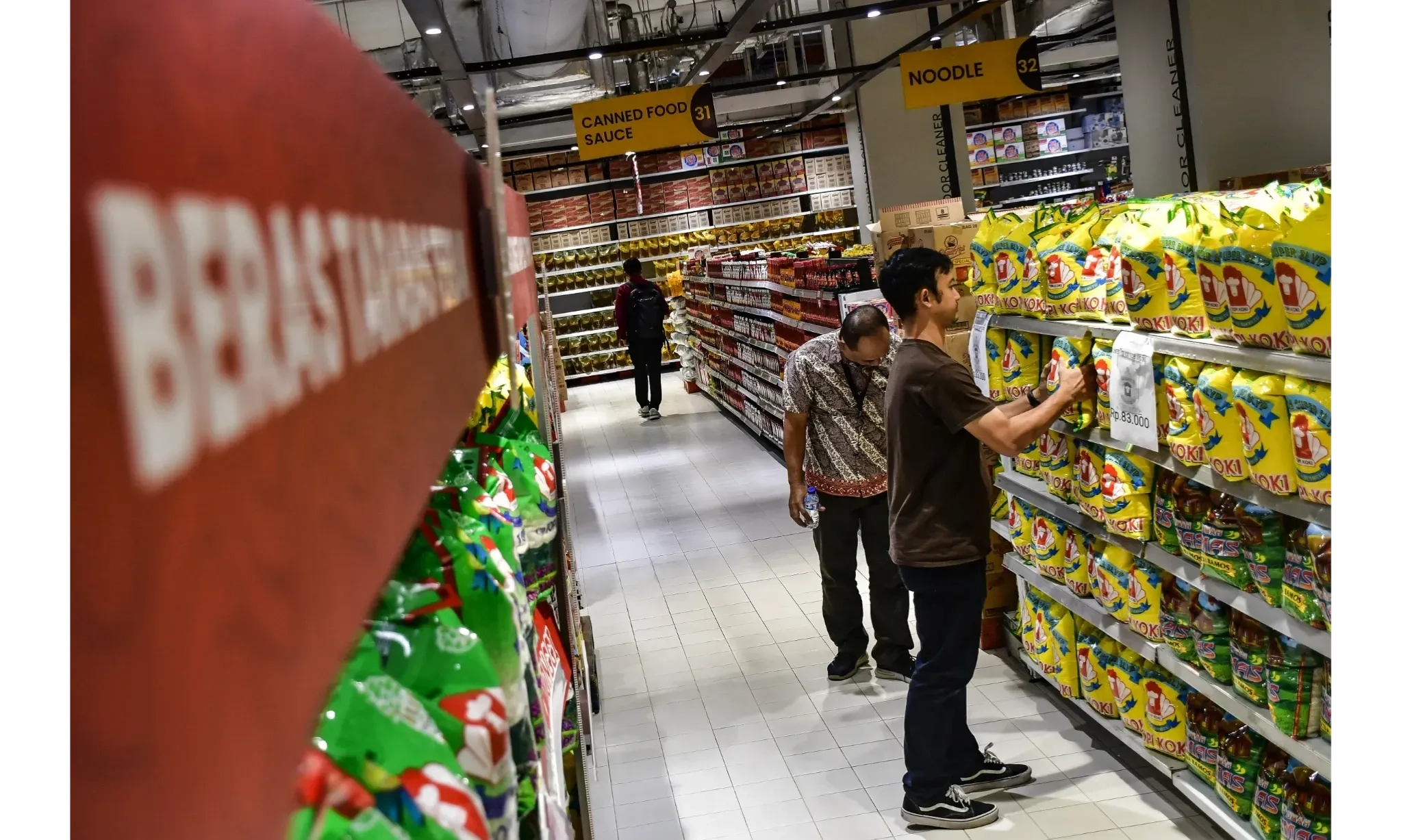 <p id="isPasted">Kepala Bapanas Minta Pelaku Usaha Beras Berbenah Ikuti Regulasi</p>