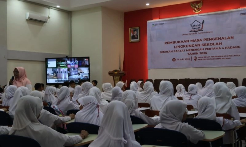 <p>MPLS Sekolah Rakyat Diadakan Dua Pekan</p>