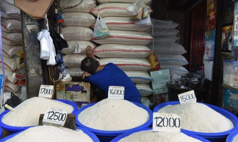 <p>Puan Minta Dugaan Beras Oplosan Diusut Tuntas</p>