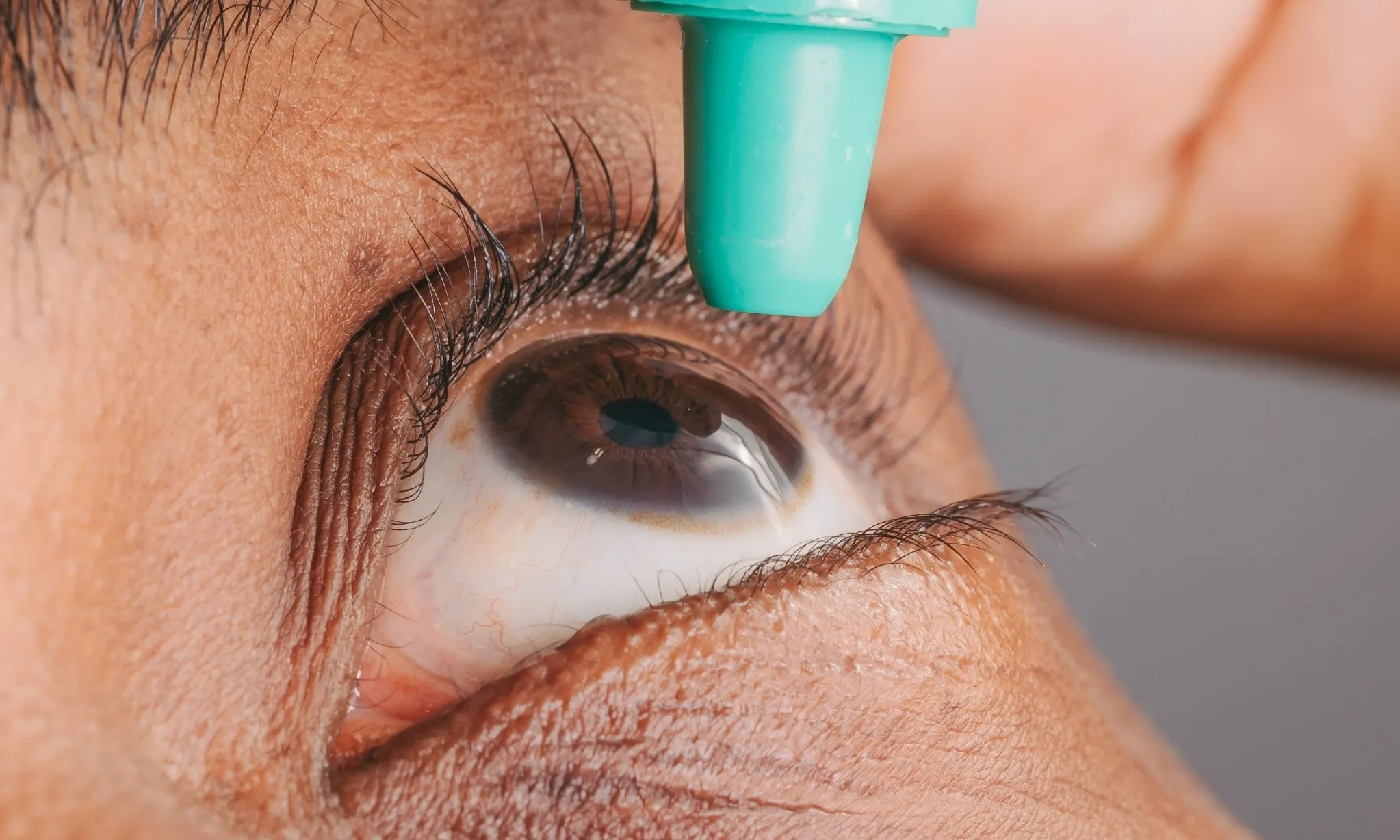 <p id="isPasted">Sinyal Autoimun Dari Mata Kering Yang Tak Boleh Diabaikan</p>