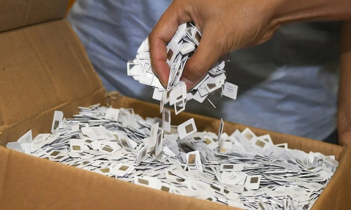 <p>ATSI Ingatkan Pengawasan Ketat Pemusnahan SIM <em>Card</em></p>