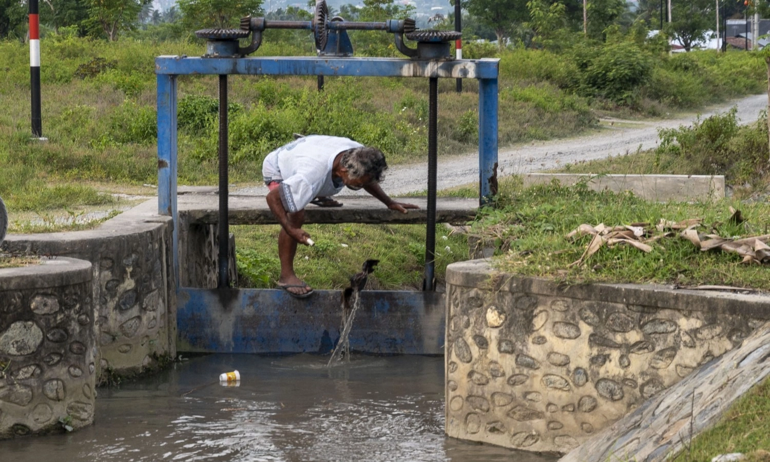 <p id="isPasted">Pemerintah Siapkan Anggaran Perbaiki Irigasi Hampir Rp13 Triliun</p>
