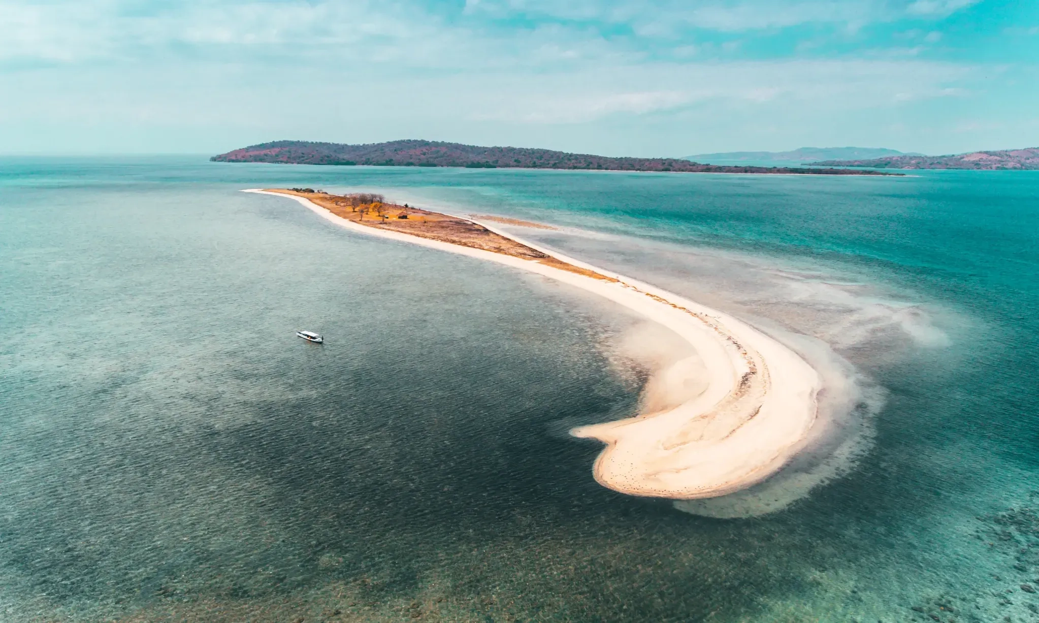 <p>Semua Pulau Kecil Di Lombok Timur Segera Disertifikati</p>