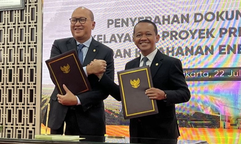 <p>Bahlil Setor Kajian Awal 18 Proyek Hilirisasi Rp618,13 T Ke Danantara</p>