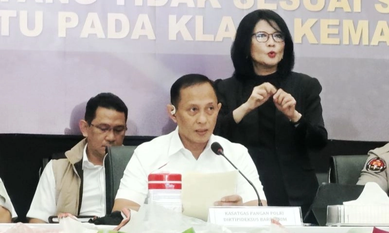 <p>Satgas Pangan Temukan 3 Produsen Beras Nakal</p>