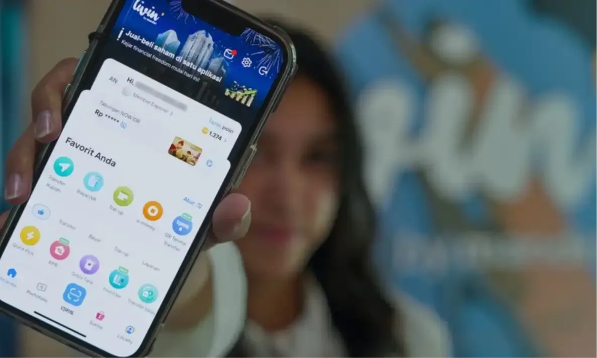 <p id="isPasted">Transaksi QRIS Antar Negara Di Livin&rsquo; by Mandiri Tumbuh 3 Kali Lipat</p>