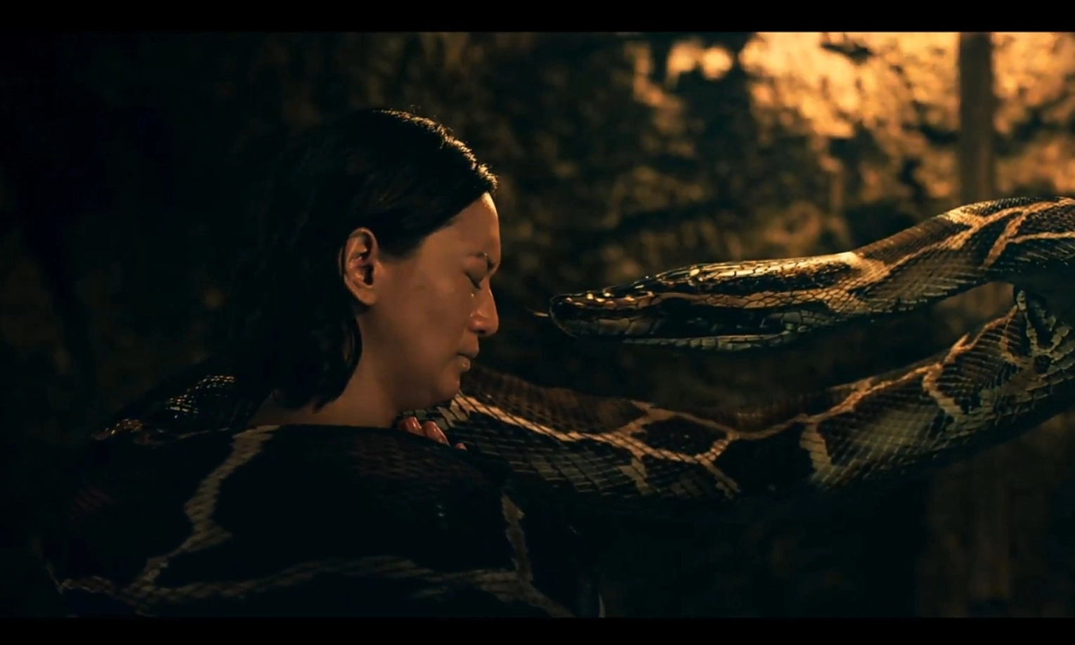 <p id="isPasted">Kisah Sensasional Perselingkuhan Berpadu Horor Dalam <em>Sihir Pelakor</em></p>