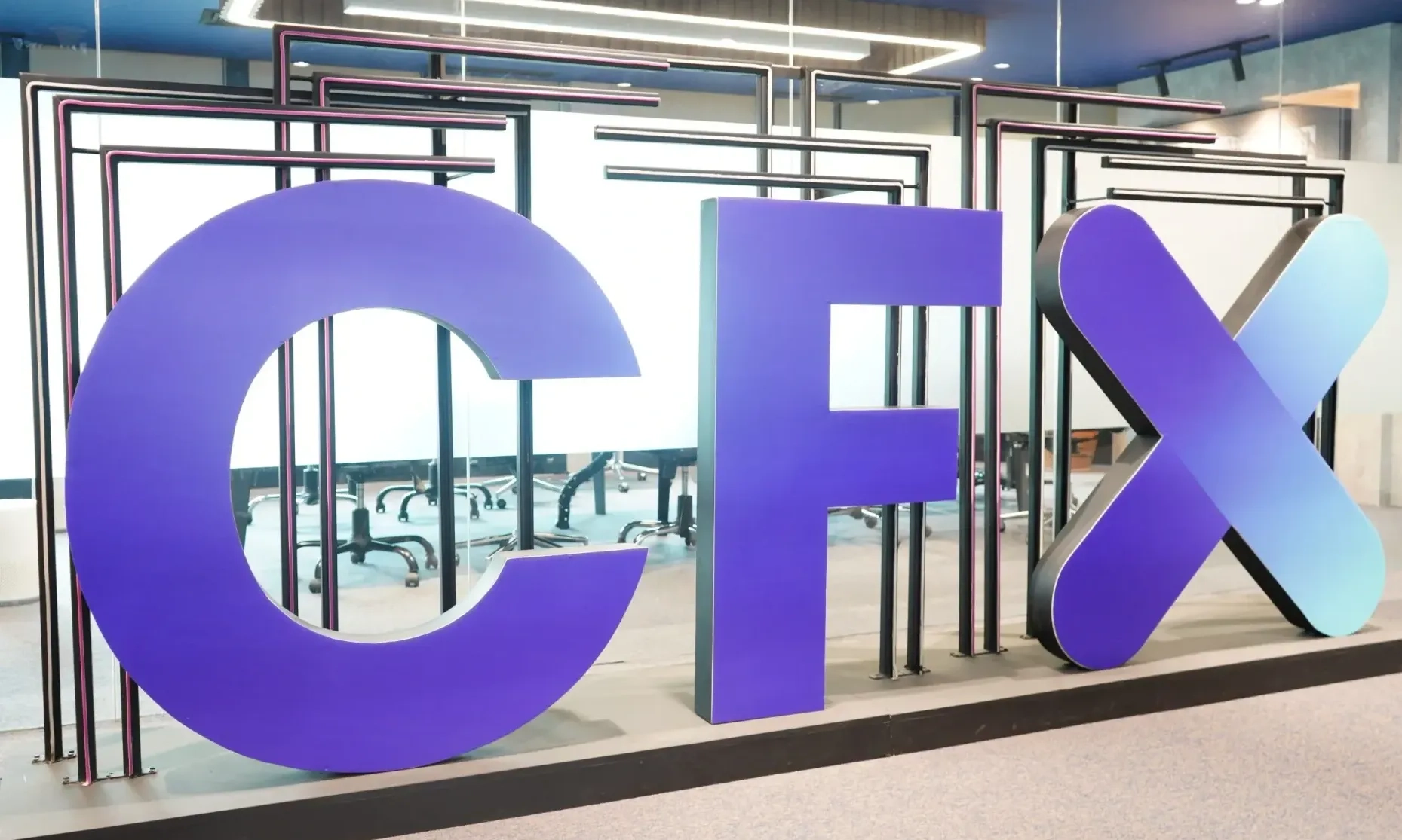 <p>CFX: Transaksi Derivatif Kripto RI Semester I/2025 Meroket Rp33,54 T</p>