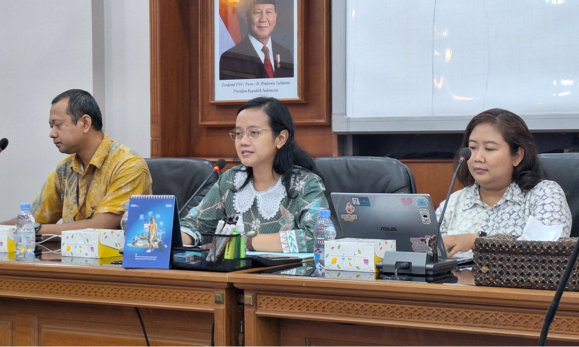 <p id="isPasted">Kemenperin: Reformasi TKDN Masih Dibahas</p>