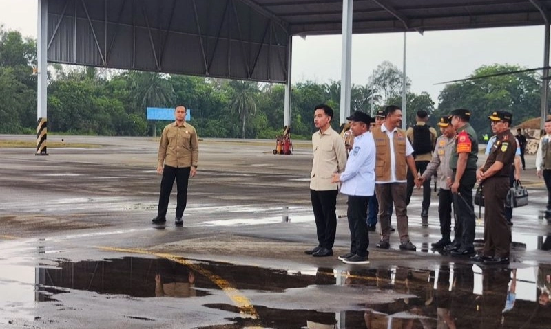 <p>Gibran Inginkan Penegakan Hukum Untuk Kasus Karhutla</p>