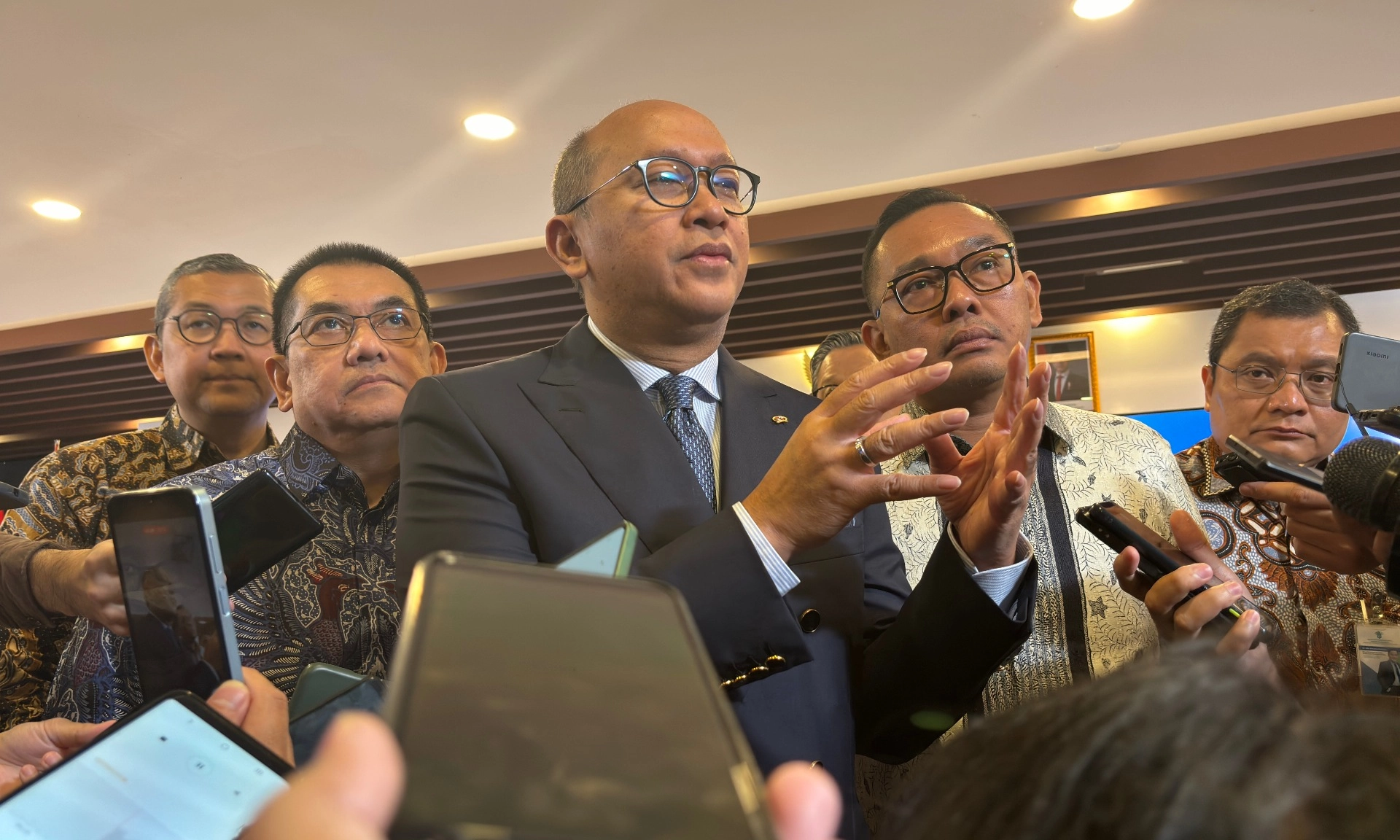 <p id="isPasted">Realisasi Investasi Hilirisasi Kuartal II/2025 Capai Rp144,5 Triliun</p>