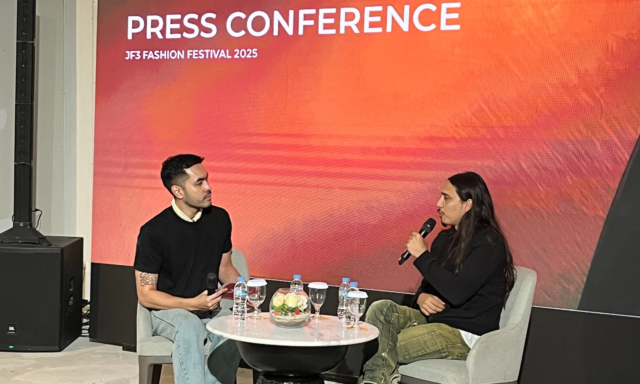 <p id="isPasted">Desainer Muda Prancis, Victor Clavelly Temukan Inspirasi Tekstur di Indonesia</p>