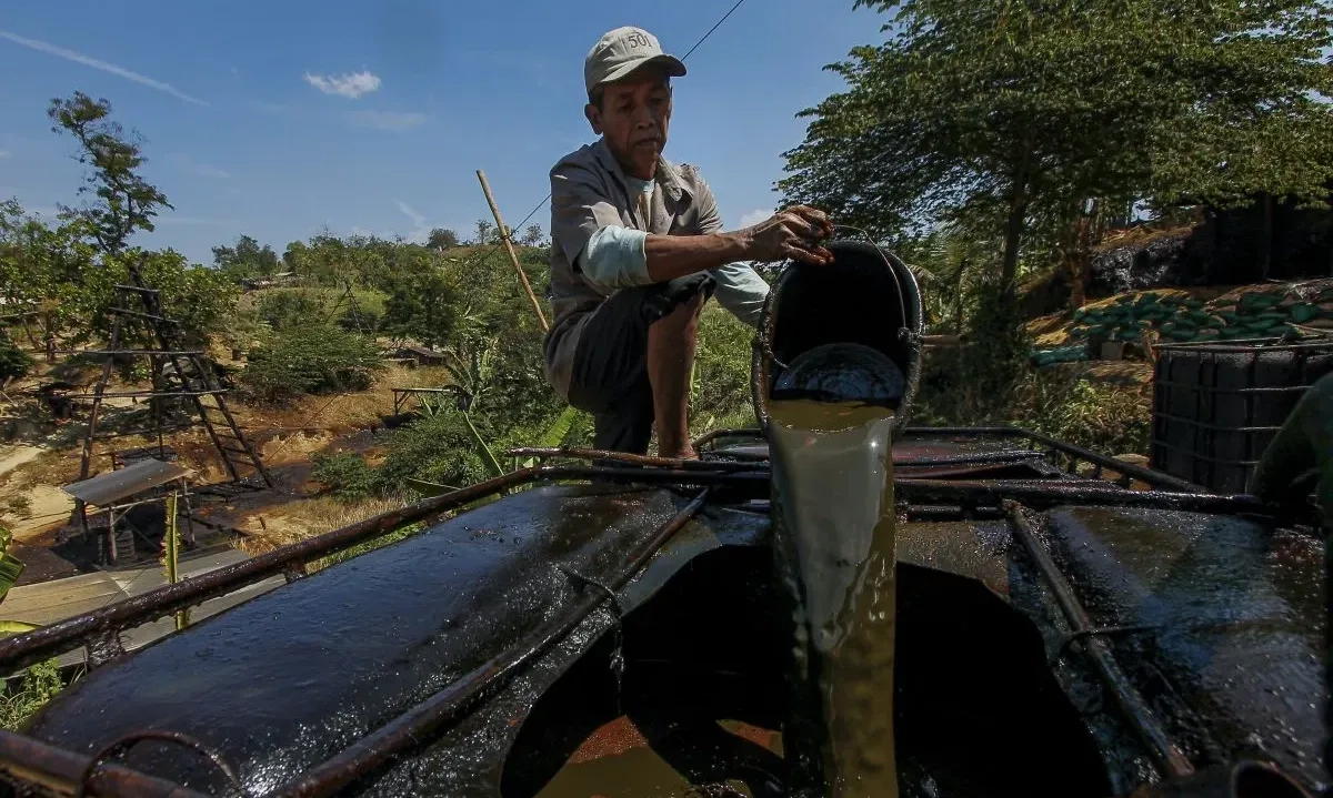 <p>Legalisasi Sumur Masyarakat, Taktik Anyar RI Dongkrak <em>Lifting</em> Minyak</p>