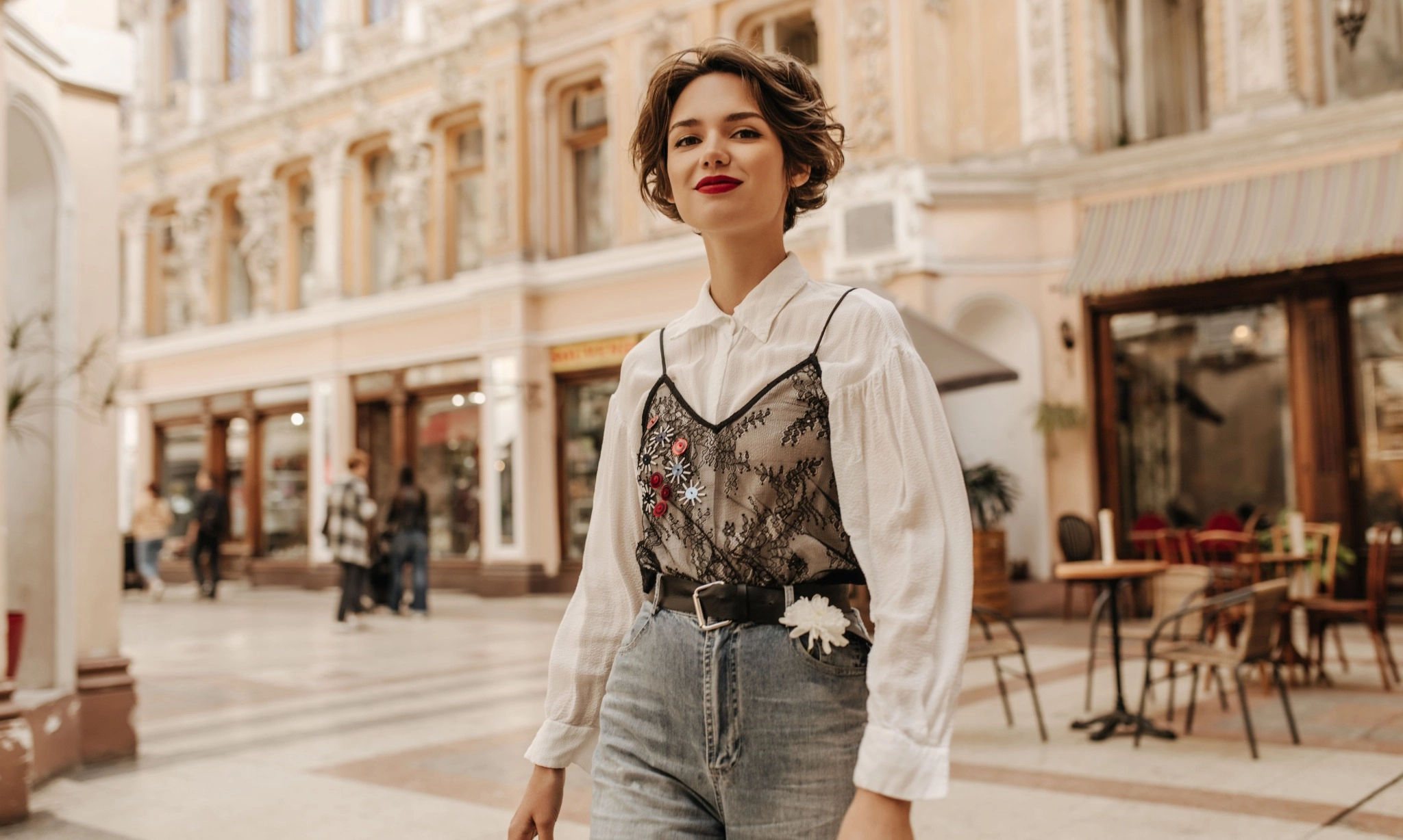 <p id="isPasted">Dijamin Anti Gagal, Ini Tips Menyusun OOTD Terkini Ala Profesional</p>