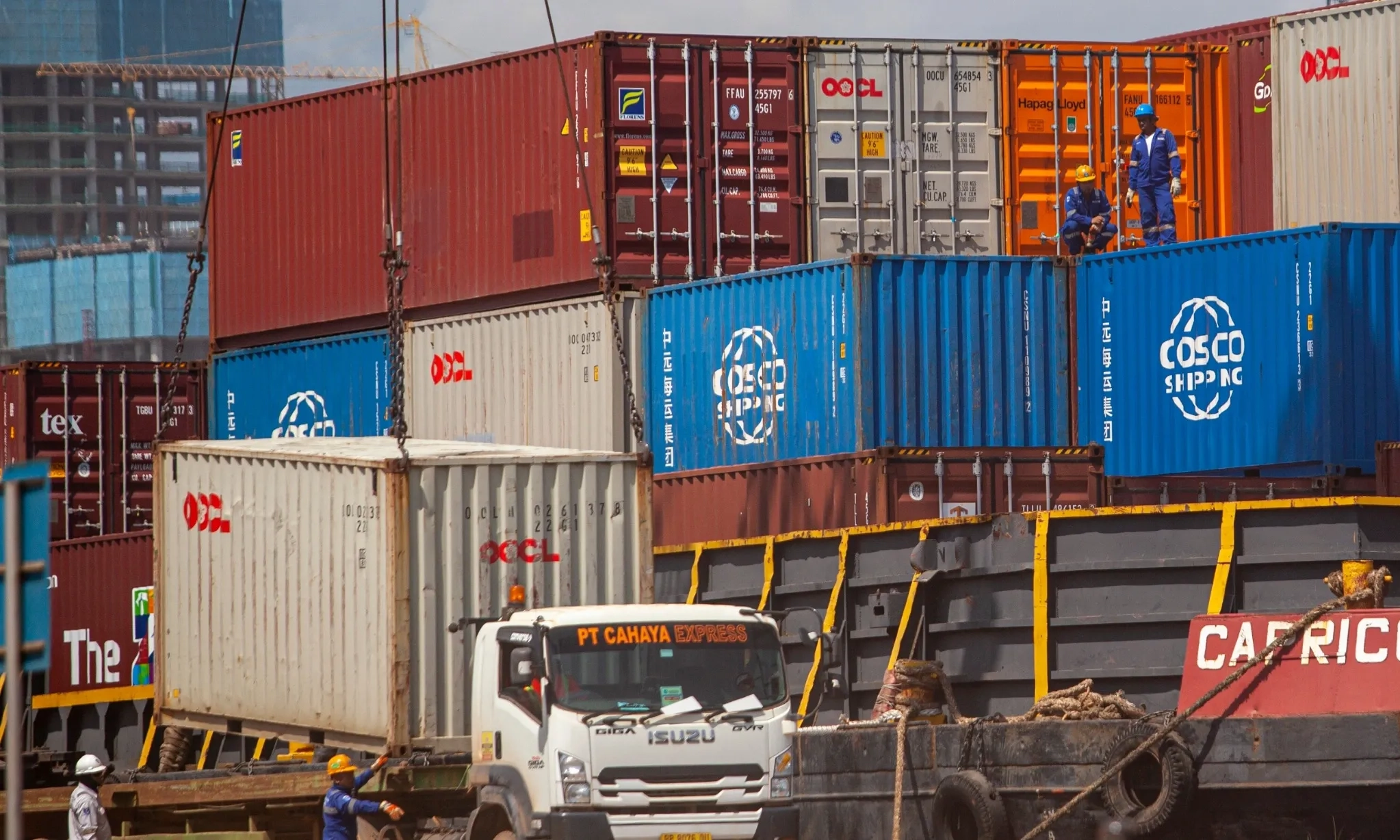 <p id="isPasted">Neraca Perdagangan Juni 2025 Surplus US$4,10 M</p>