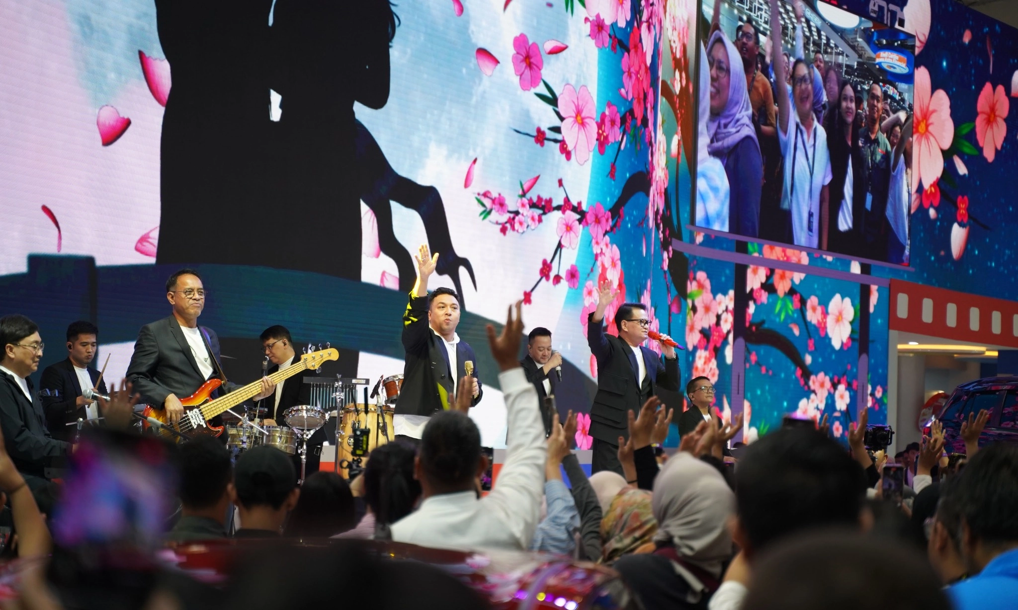 <p id="isPasted">Jadwal Dan Daftar Musisi Yang Akan Tampil Di Pekan Terakhir GIIAS 2025</p>