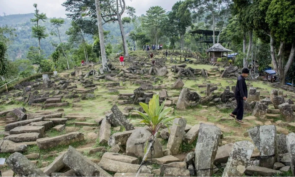 <p>Tim Peneliti Situs Gunung Padang Fokus Bagian Pondasi</p>