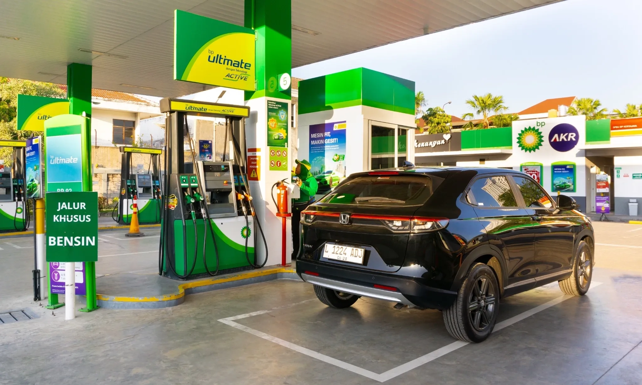 <p>Harga Bensin Pertamina, Shell, BP, dan Vivo Awal Agustus Turun; Diesel Kompak Naik</p>