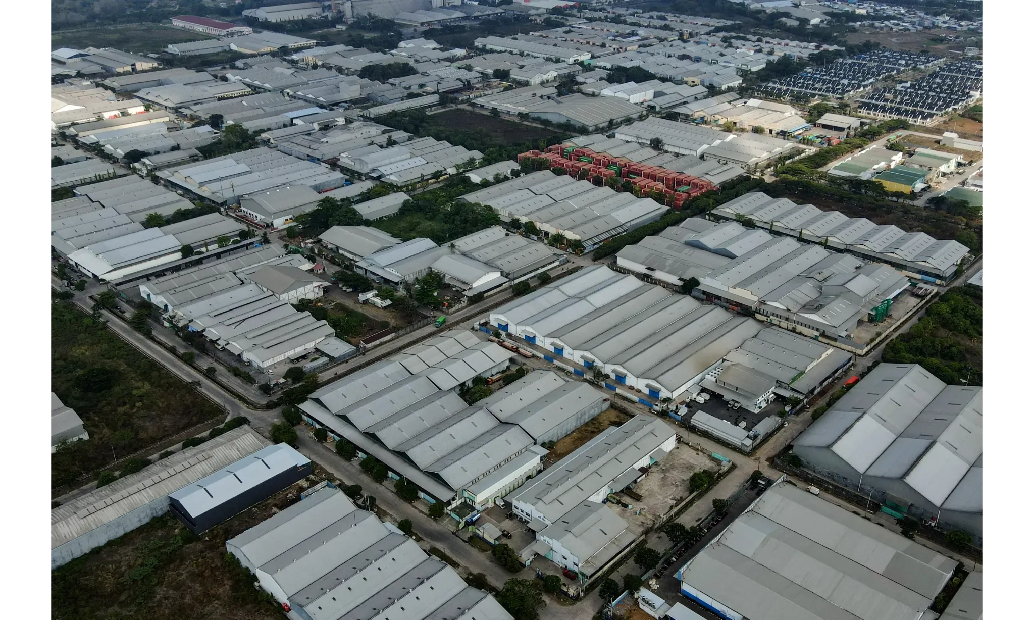 <p id="isPasted">Kemenperin Target Aturan Turunan Soal Kawasan Industri Rampung Tahun Ini</p>