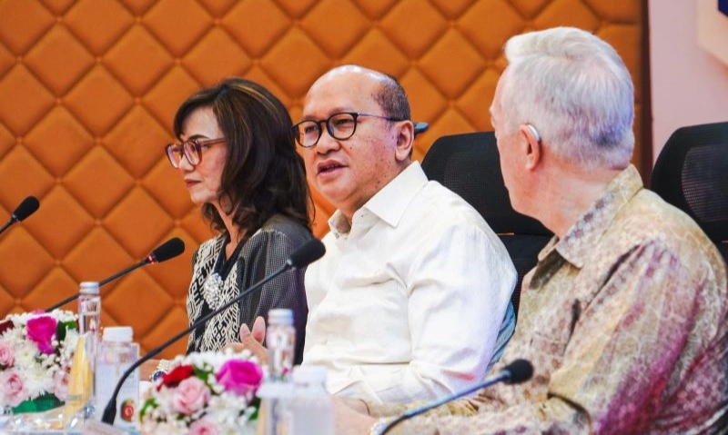 <p id="isPasted">Rosan Ungkap Penyebab Tingginya Kontribusi Investasi Pada Pertumbuhan Ekonomi</p>