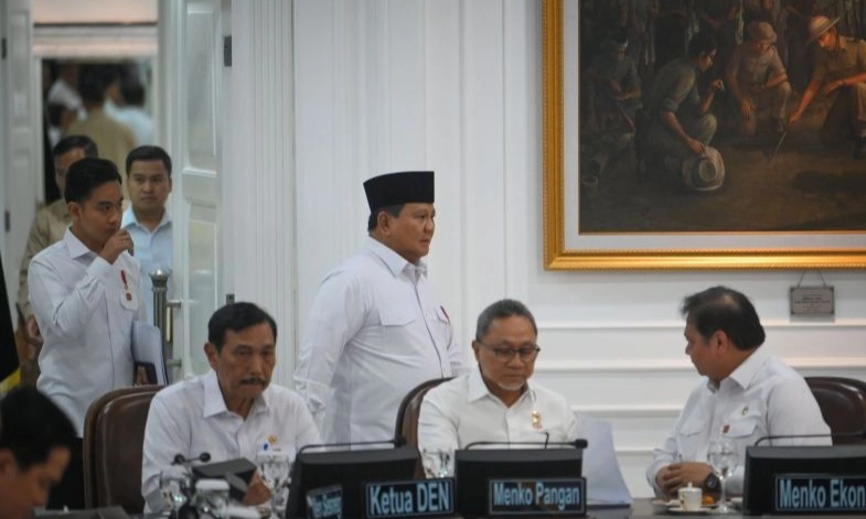 <p>Prabowo Sebut Ada Pemain Ekonomi Yang Ingin Miskinkan Rakyat</p>