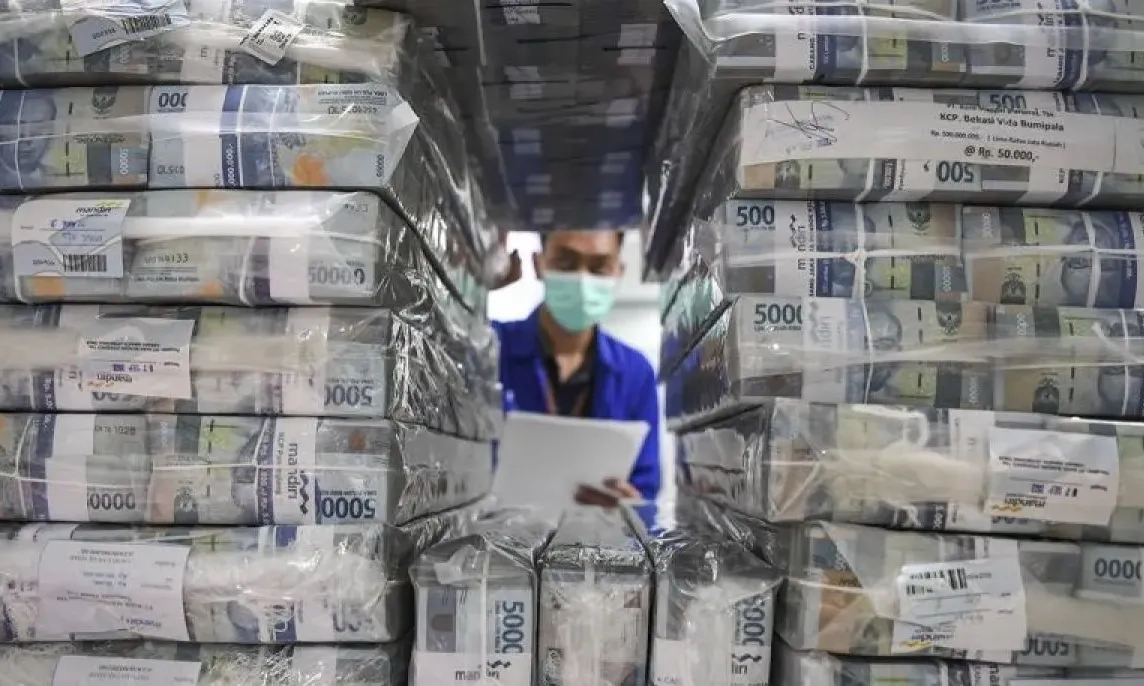 <p dir="auto" id="isPasted">Cadev Juli Menyusut US$600 Juta Jadi US$152 M, BI: Masih Aman</p>