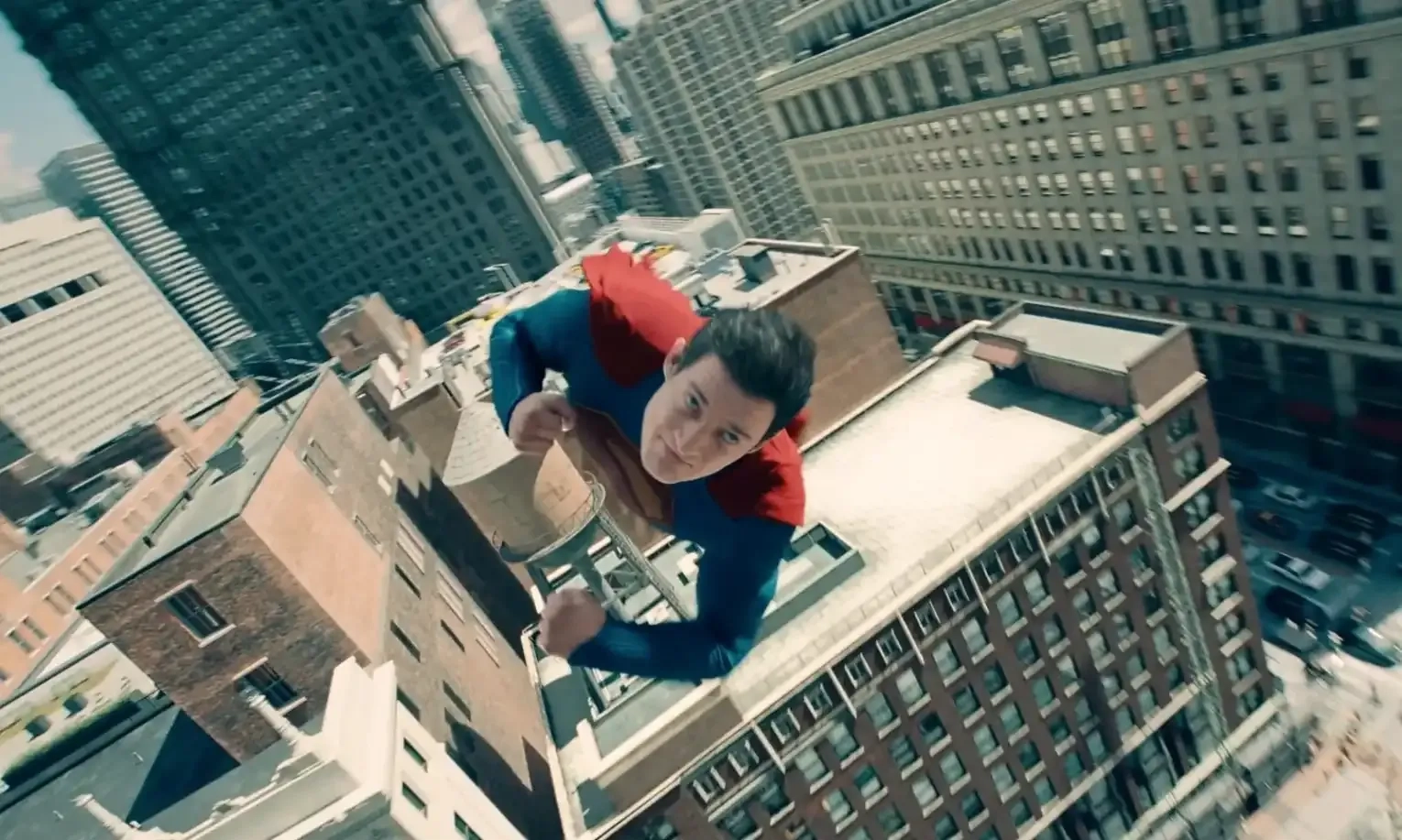 <p id="isPasted">Sukses <em>Superman</em>, James Gunn Lanjut Garap Film Baru&nbsp;<em>Super-Family</em></p>