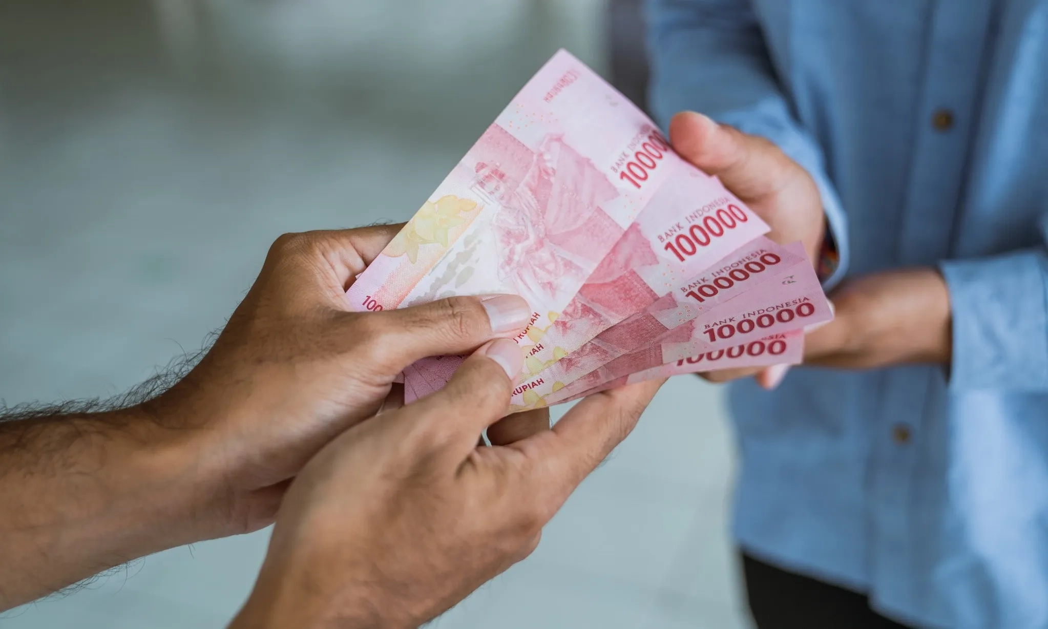 <p>Buruh Minta UMP Naik 8-10%</p>