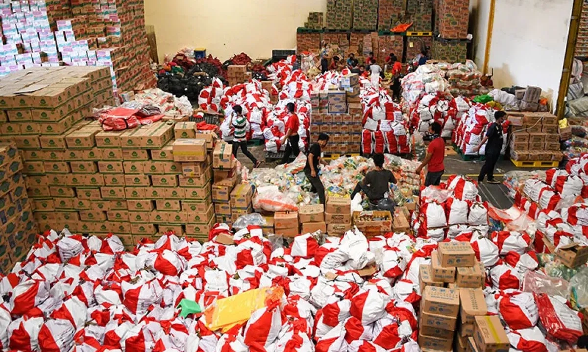 <p>Sri Mulyani Sebut Posisi Pajak Sama Seperti Zakat dan Wakaf</p>