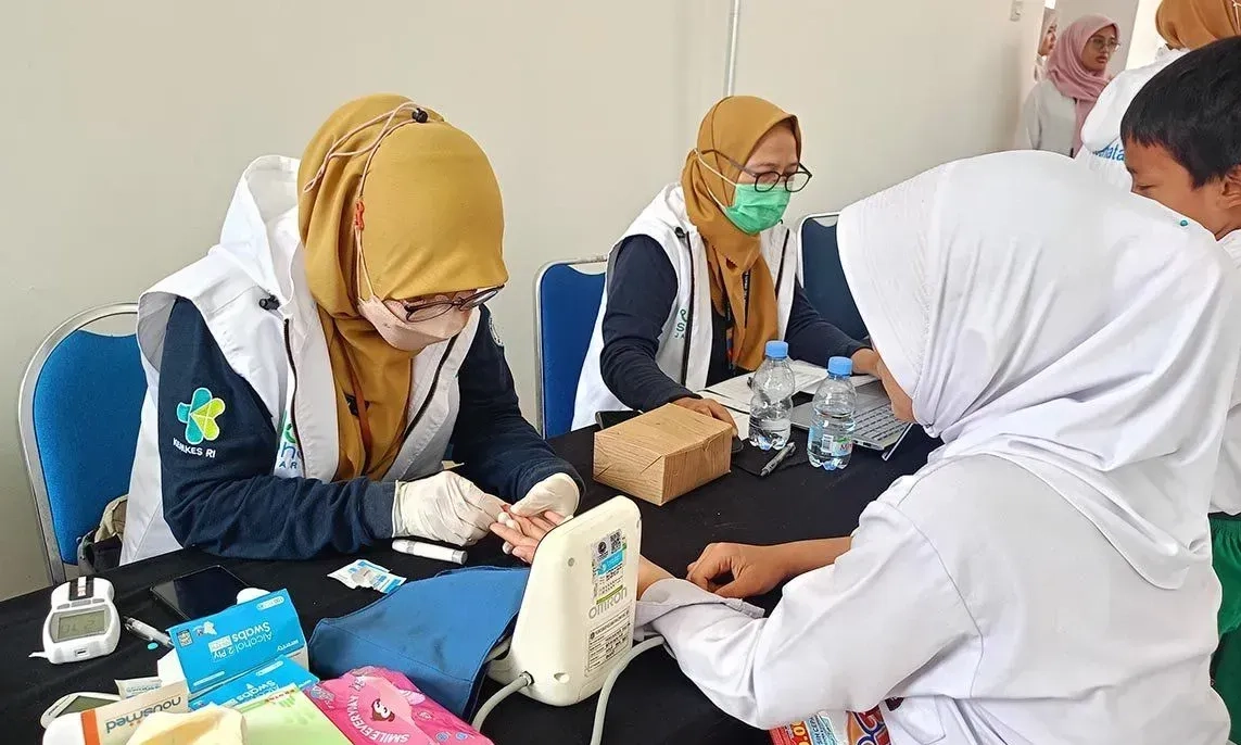 <p id="isPasted">Fit Terus! Pemerintah Sasar 130,3 Juta Peserta Cek Kesehatan Gratis 2026</p>