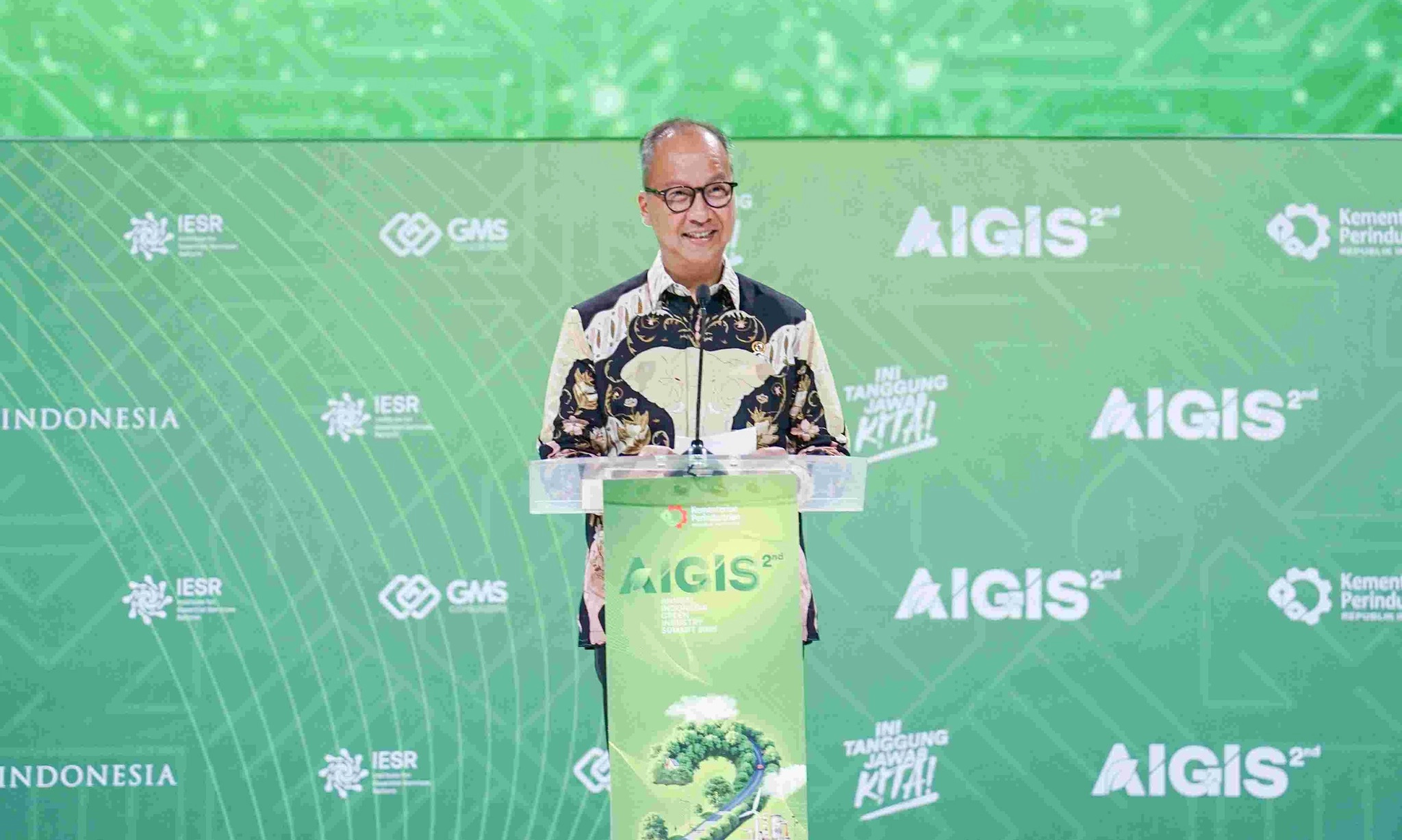 <p id="isPasted">Kemenperin-Petrokimia Gresik Inisiasi Proyek Penangkap Karbon</p>