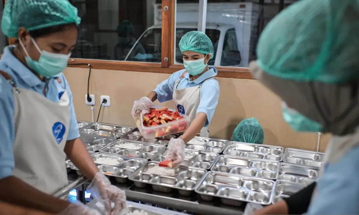 <p>Pemerintah Jamin Anggaran Rp335 T MBG Untungkan UMKM</p>