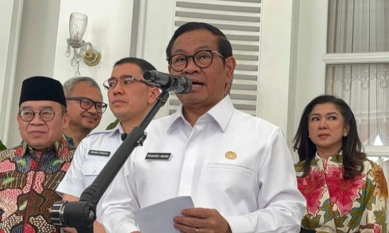 <p>Gubernur Minta Pemerintah Pusat Atasi Kemacetan TB Simatupang</p>