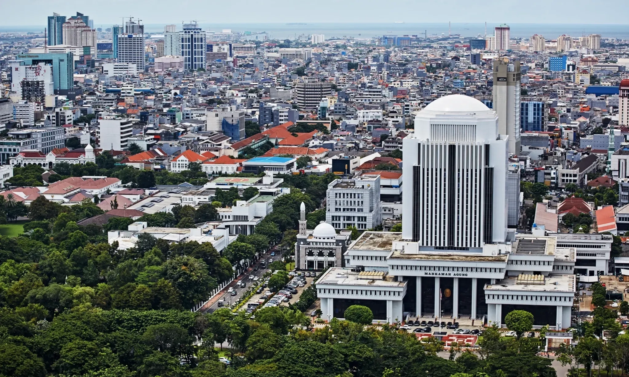 <p>Pemilihan Wakil Ketua MA Harus Bebas Dari Calon Bermasalah</p>