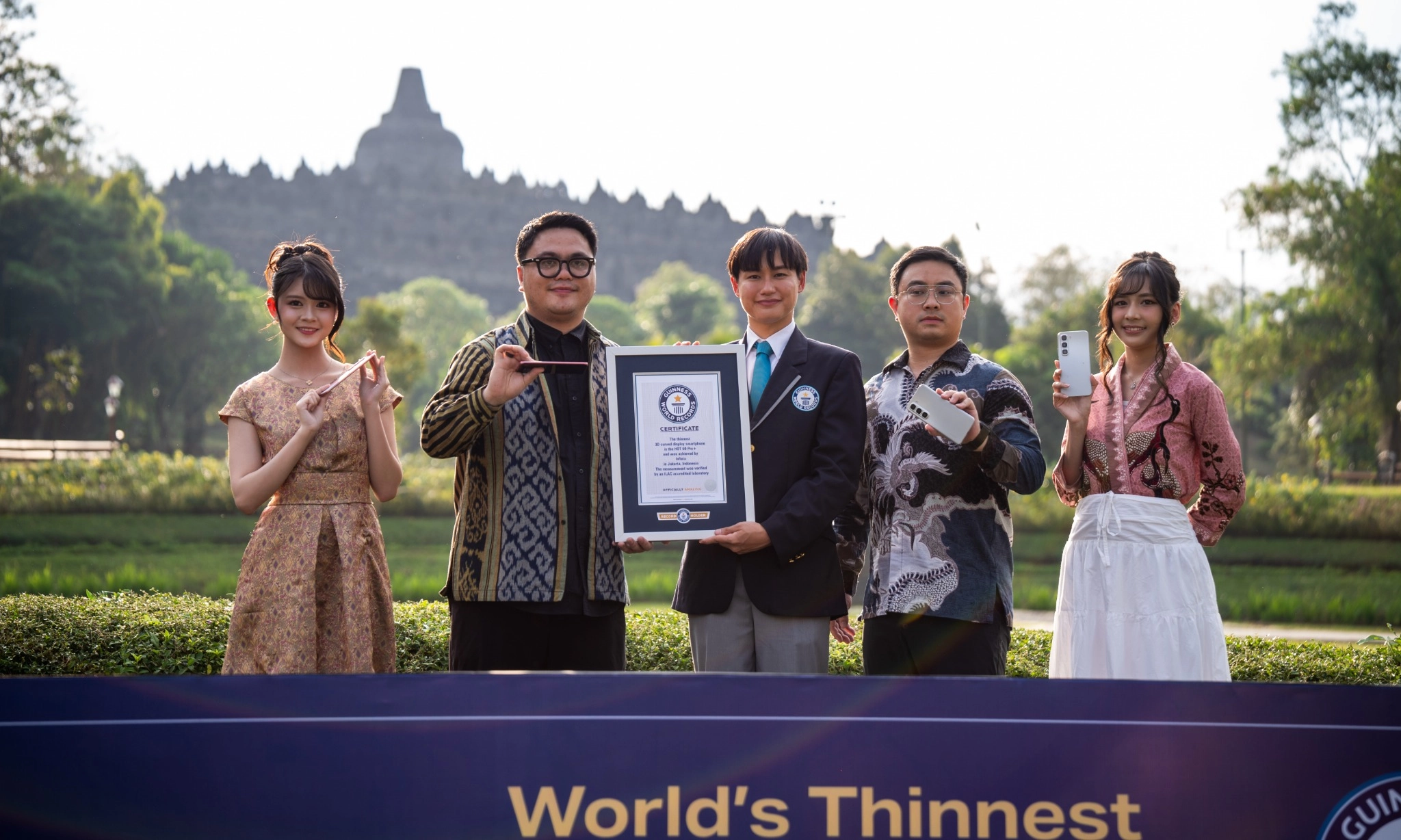 <p id="isPasted">Infinix HOT 60 Pro+ Jadi Smartphone Layar 3D-Curved Tertipis Di Dunia</p><p><br></p>