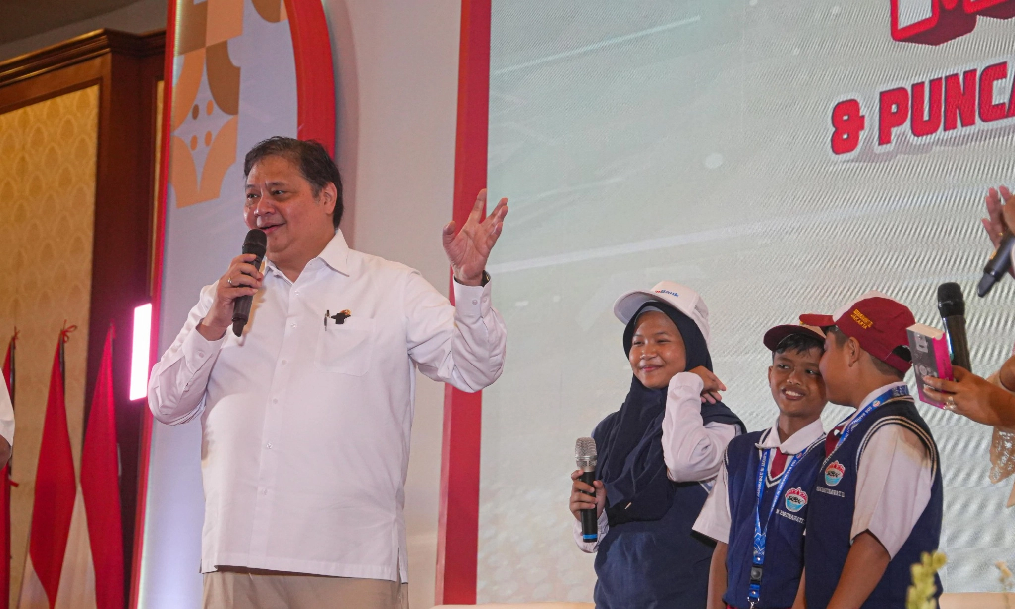 <p id="isPasted">Pemerintah Dorong Literasi dan Inklusi Keuangan Lewat Program KEJAR</p>