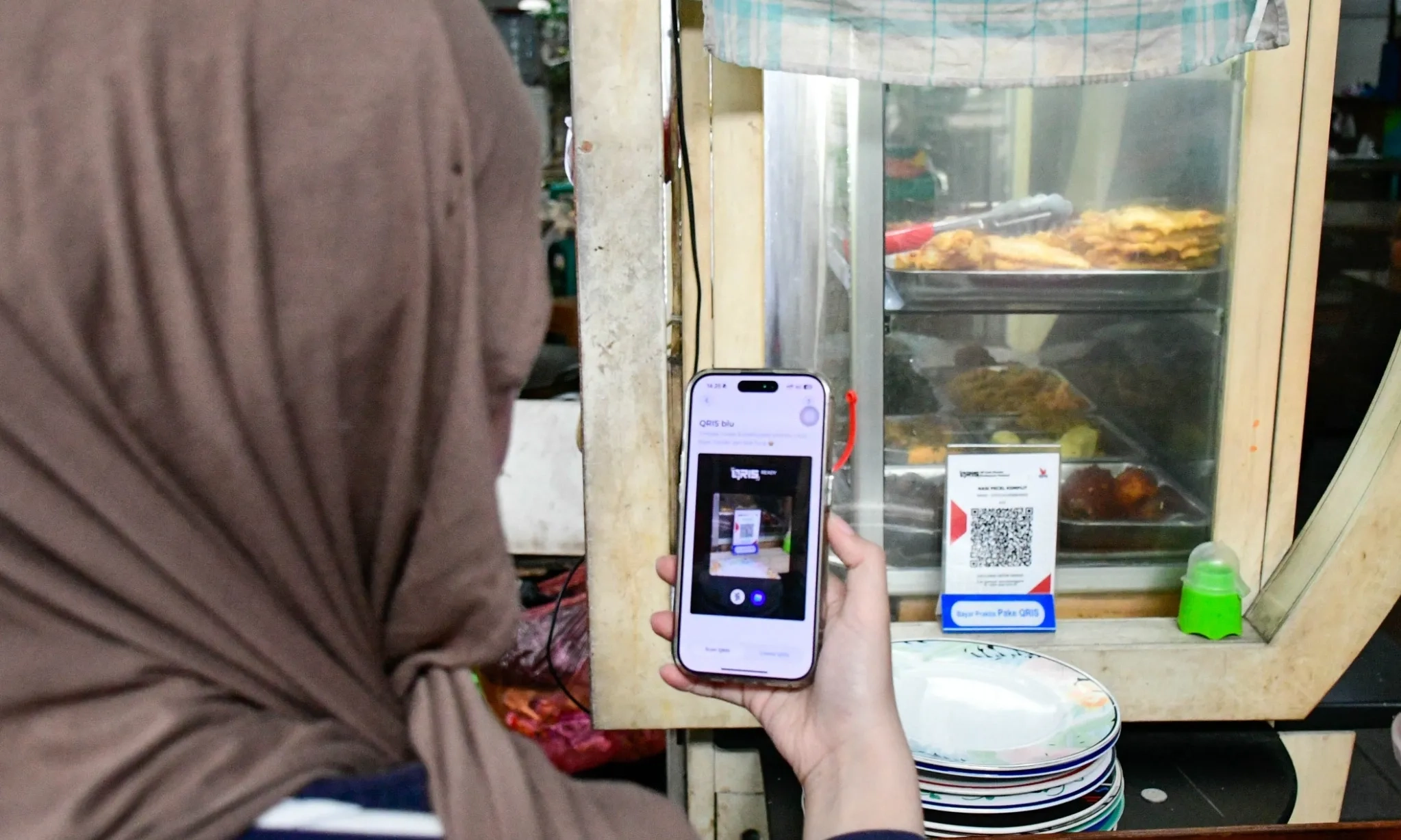 <p id="isPasted">Generasi <em>Cashless</em> Dan Dilema Menabung</p>
