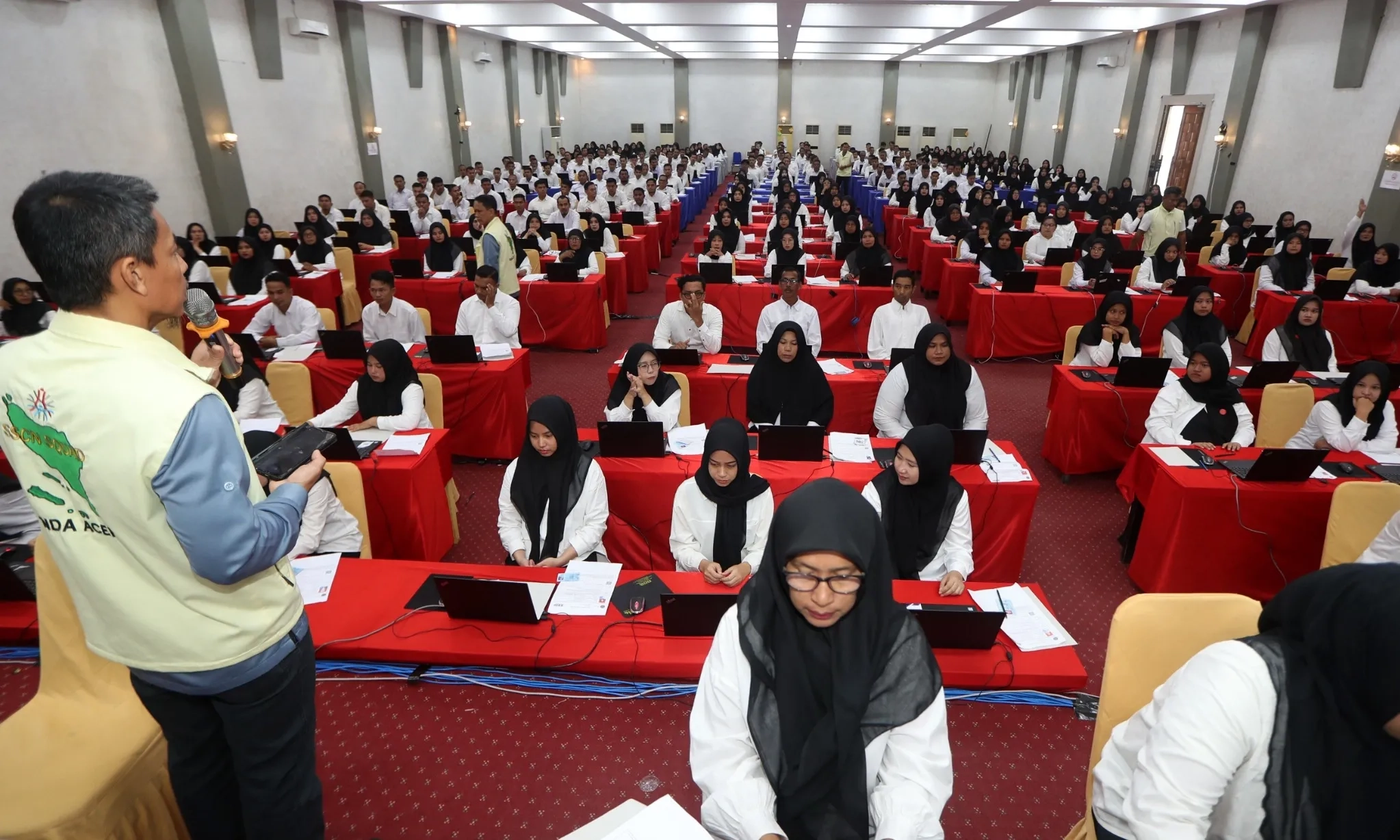 <p>Pemerintah Diminta Beri Insentif PPPK Daerah 3T</p>