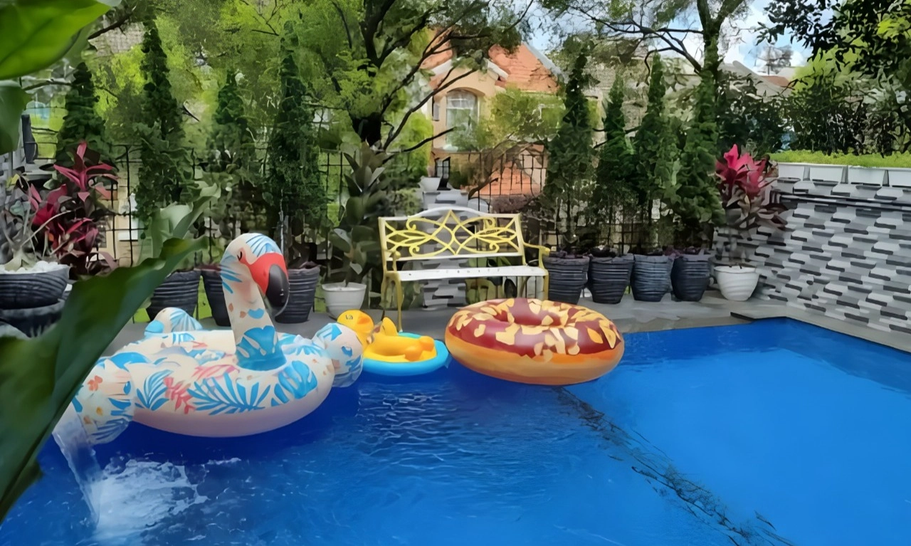 <p id="isPasted">Jelang Konser Mariah Carey, Ini Rekomendasi Akomodasi Nyaman Di Sentul</p>