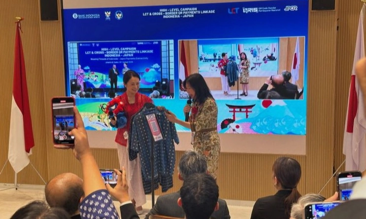 <p dir="ltr" id="isPasted">QRIS Bisa Dipakai Di Jepang, Bos BI: Cermin Sistem Pembayaran Makin Kuat</p>