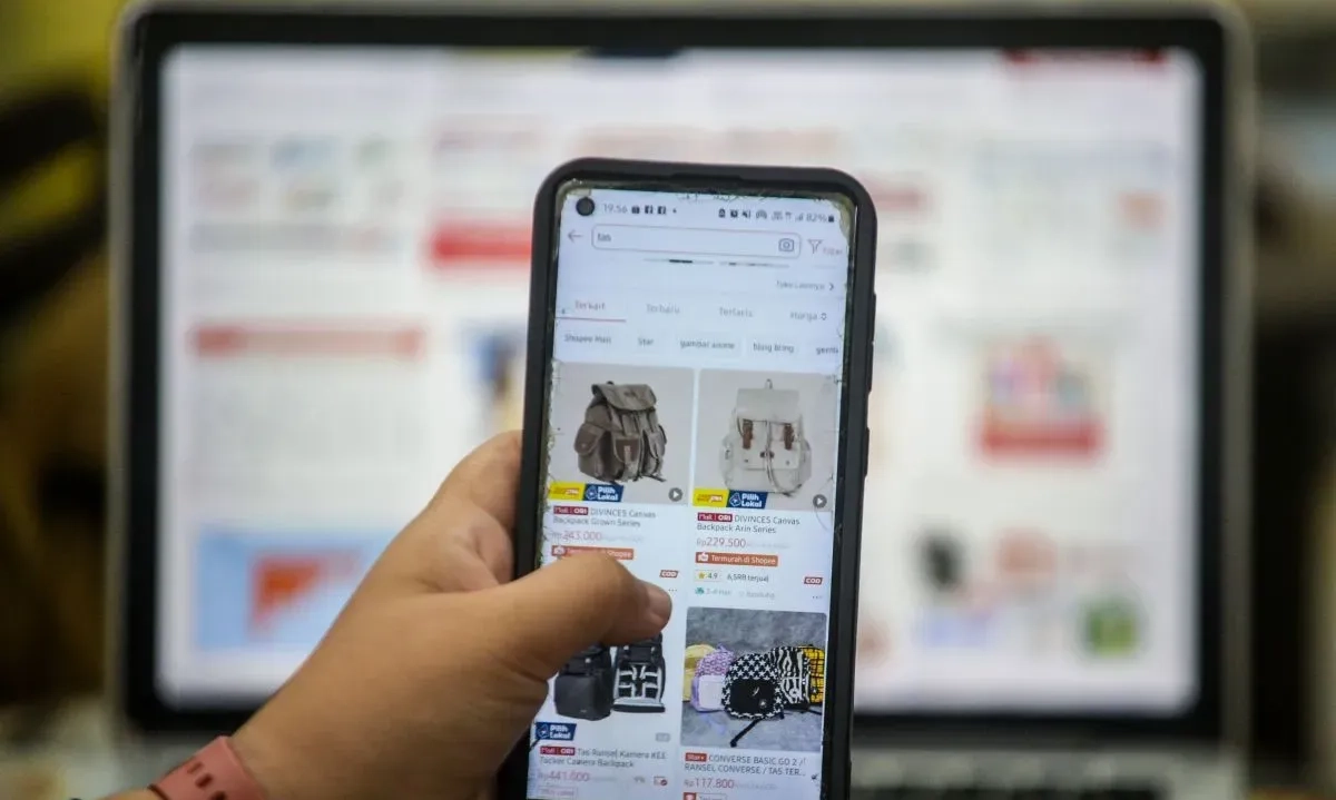 <p>Kemenkeu Klaim Aturan Pajak Digital Baru Mudahkan Pedagang <em>Online</em></p>