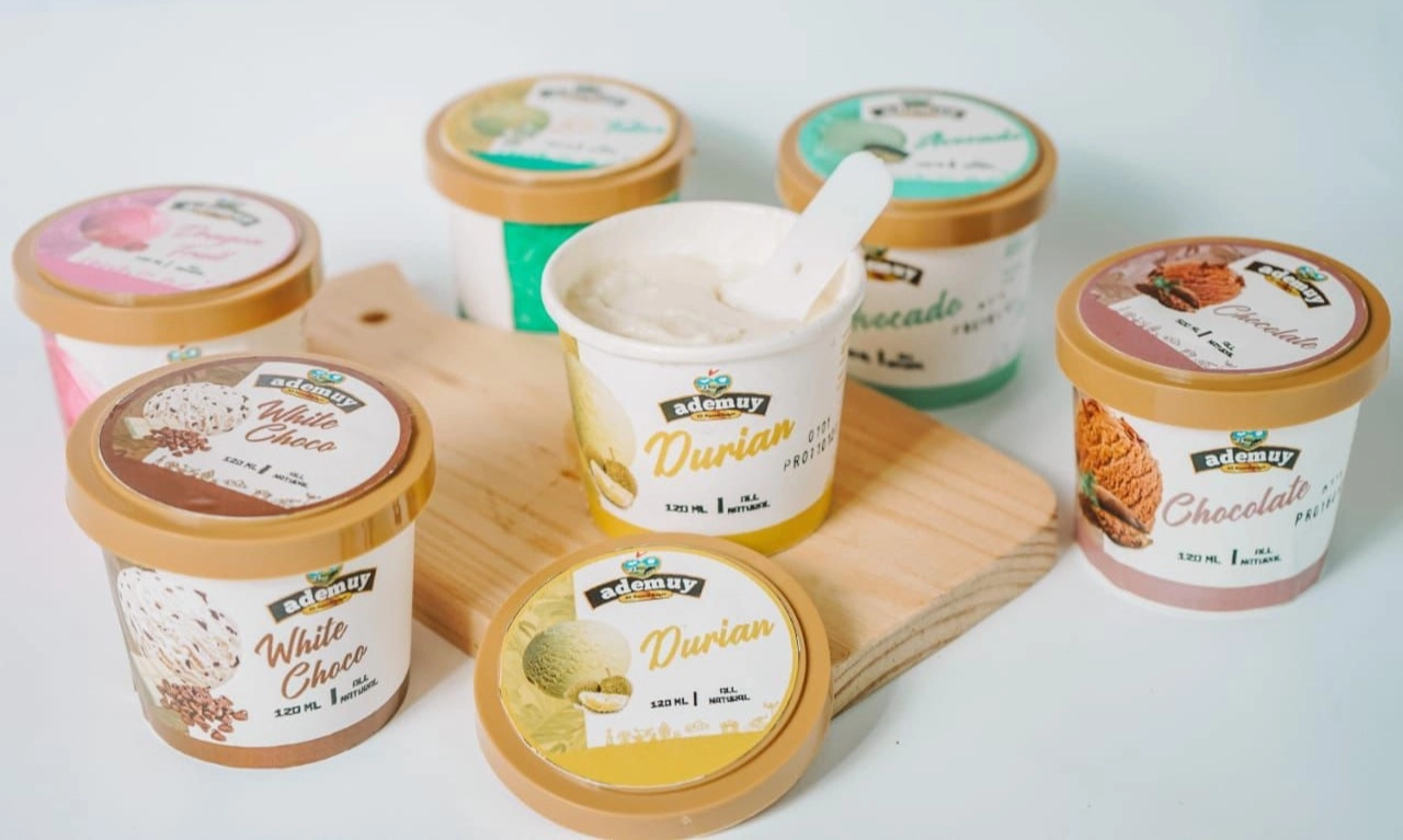 <p dir="ltr" id="isPasted">Sweet Sundae, Kisah Sukses Hilirisasi Beragam Produk Susu</p>