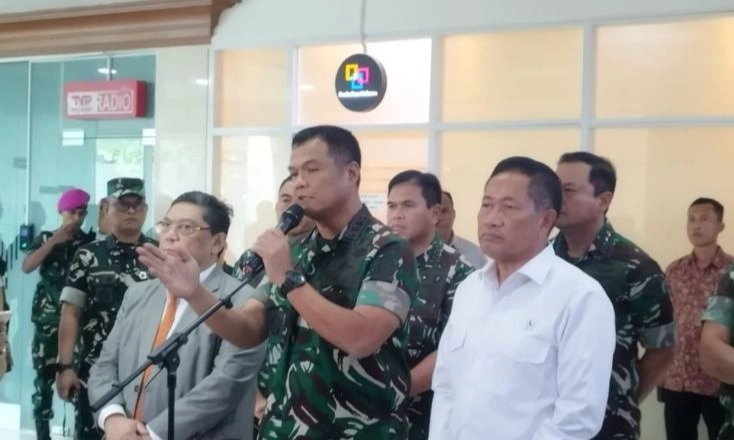 <p>Wakil Panglima TNI Bantah Isu Akan Ada Darurat Militer</p>