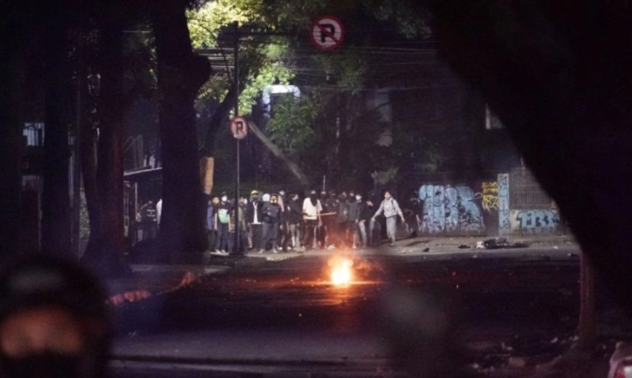 <p>Rektor Unisba Ungkap Kronologi Penembakan Gas Air Mata</p>