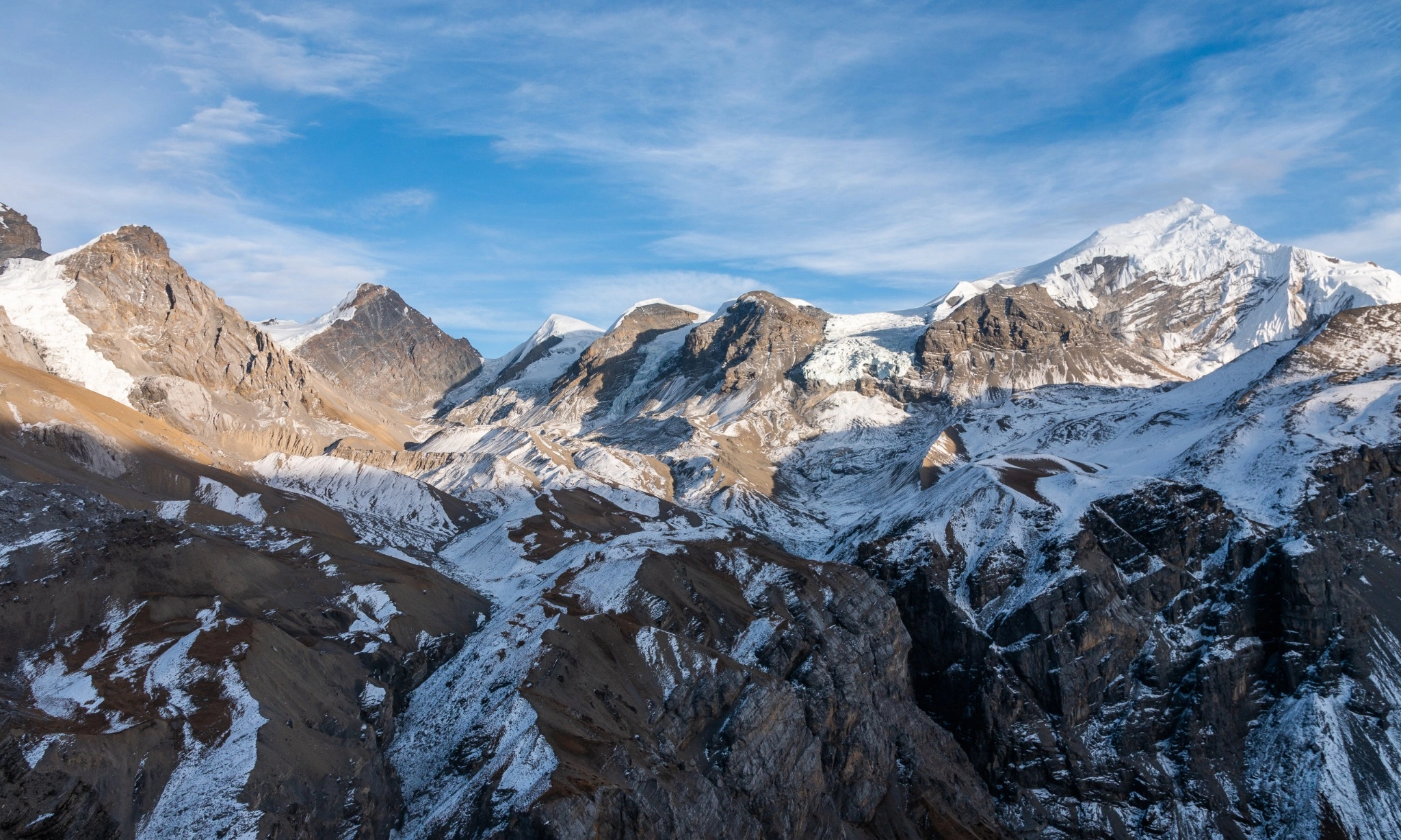 <p id="isPasted">Mengenal Puncak ABC dan EBC, Rute Populer Pendaki Himalaya</p>