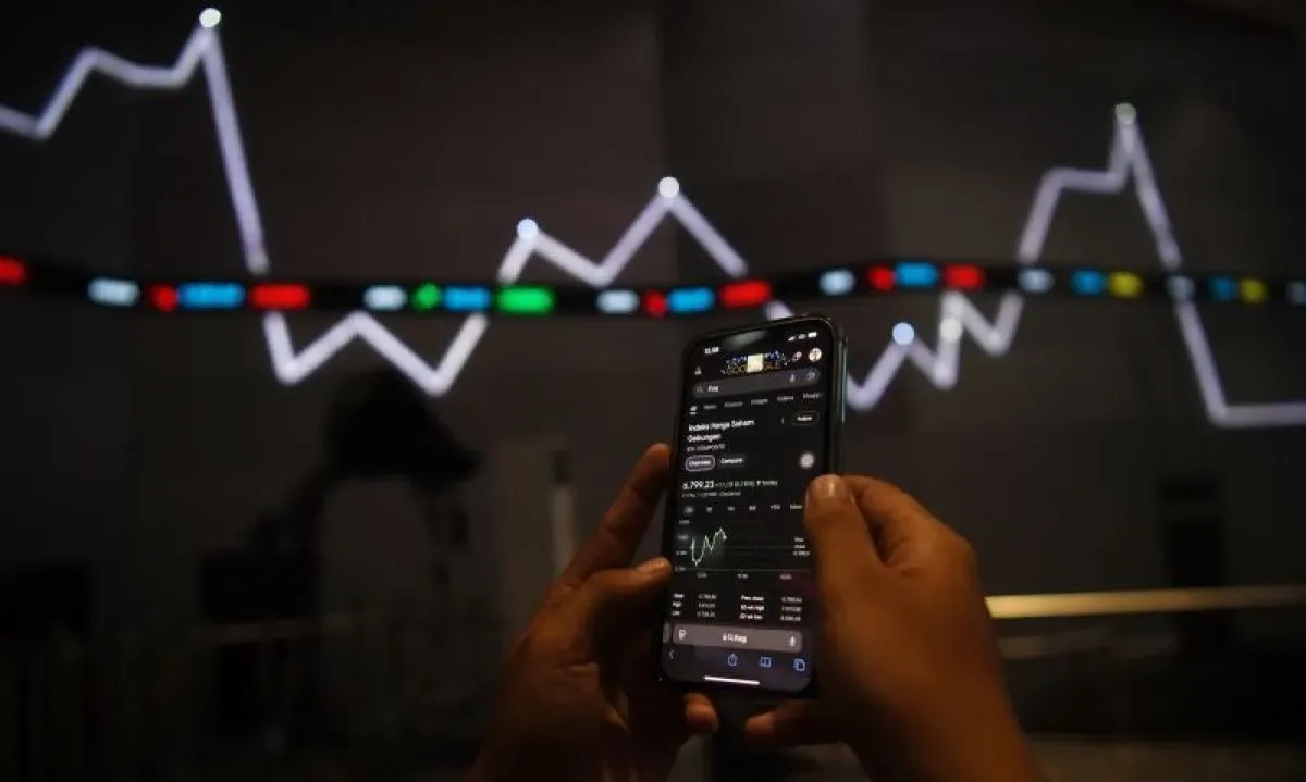 <p>JP Morgan Proyeksi IHSG Anteng di 7.500-8.000 Hingga Akhir 2025</p>